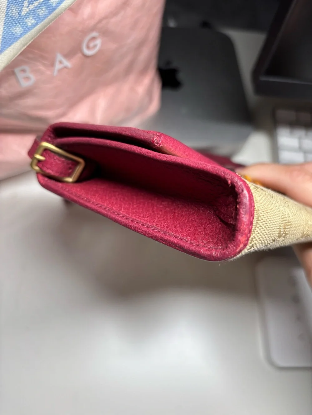 Gucci Beige GG Canvas Continental Crossbody bagwith Burgundy Trim and Bamboo Bar - Picture 8 of 9